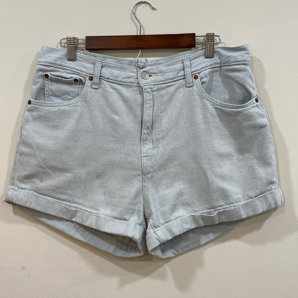 Levi A-Line Mom Shorts